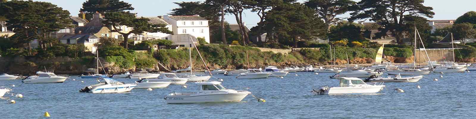 bateau croisière dans le golfe du morbihan