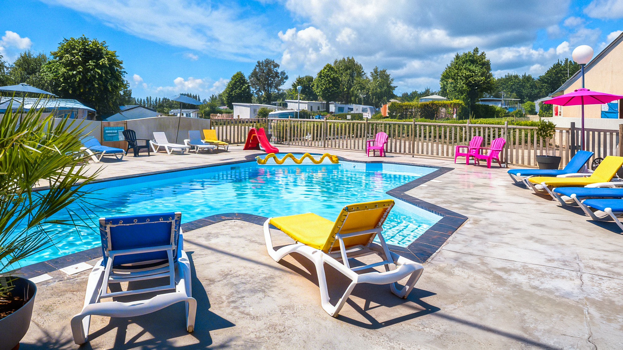 camping avec piscine vannes bretagne